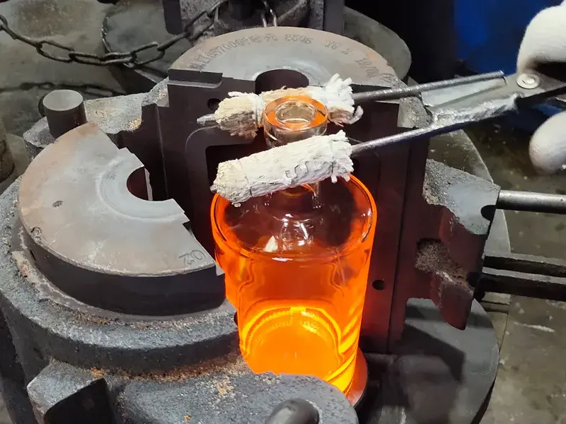 Custom Glass Packaging